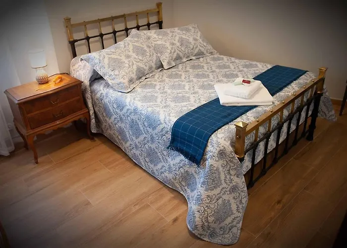 Micaela En Navas de Oro